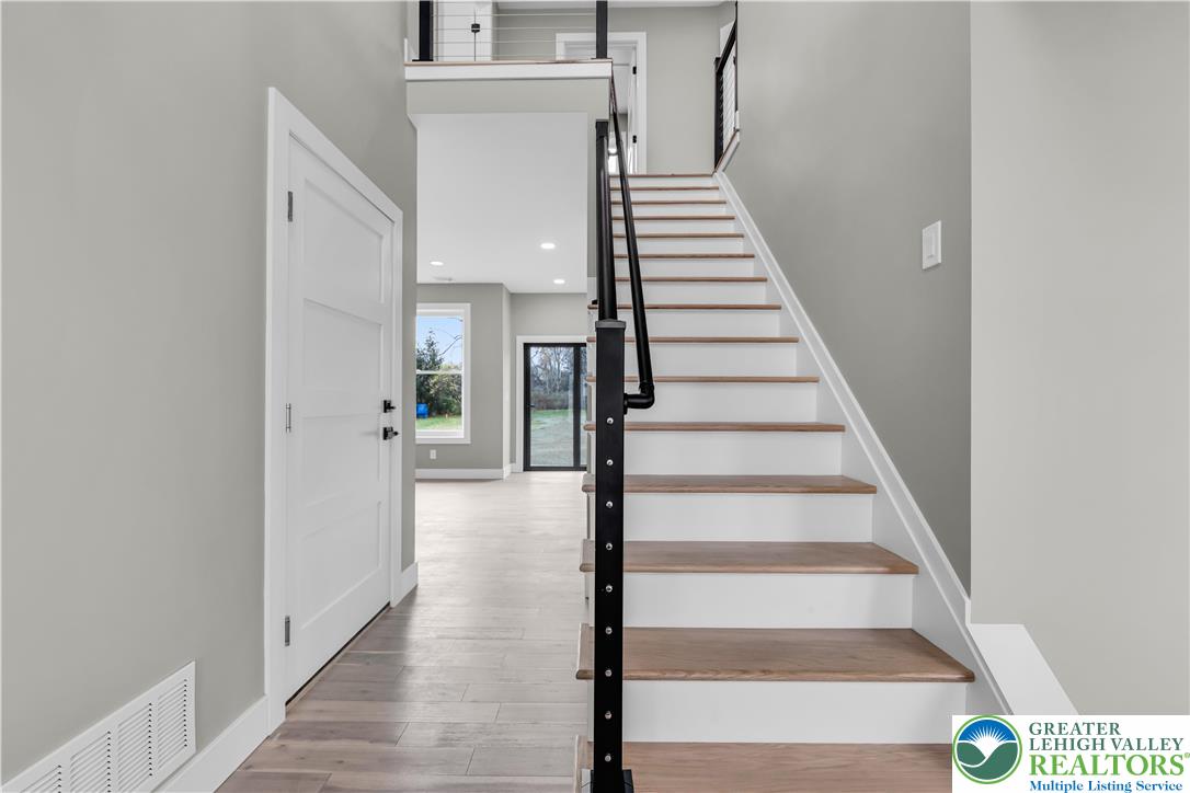 4579 Quarry Street Whitehall, PA 18052 - Photo 10 of 57