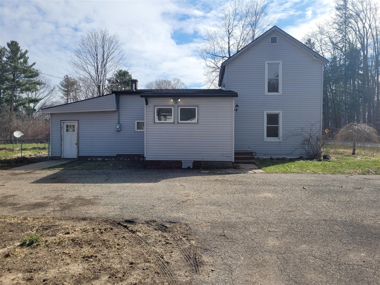 20128 Marcellus Highway Decatur, MI 49045 - Photo 9 of 29