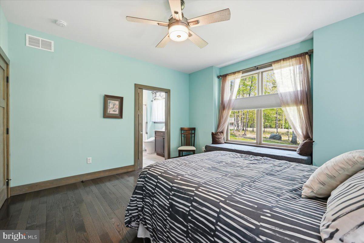 115 Ridgewood Lane Hawley, PA 18428 - Photo 45 of 105
