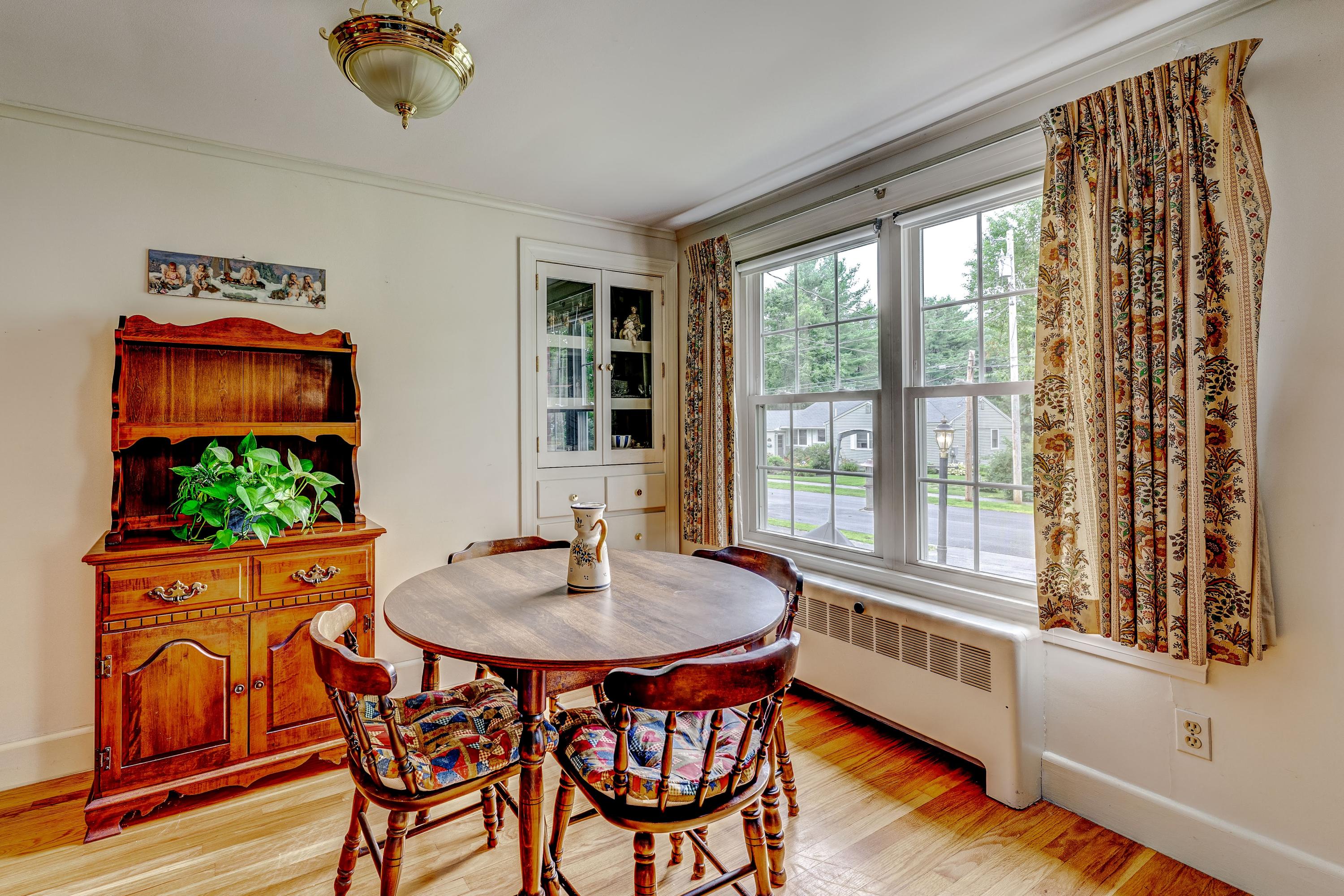 43 Westwood Road Augusta, ME 04330 - Photo 13 of 35 DSC01001_2_3_4_5