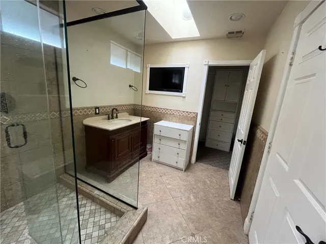 $3,900 | 5958 Quiroz Drive, Jurupa Valley, CA 92509