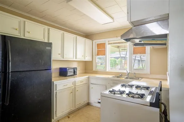 $106,000 | 3605 East Roosevelt Street, Lake Charles, LA 70607