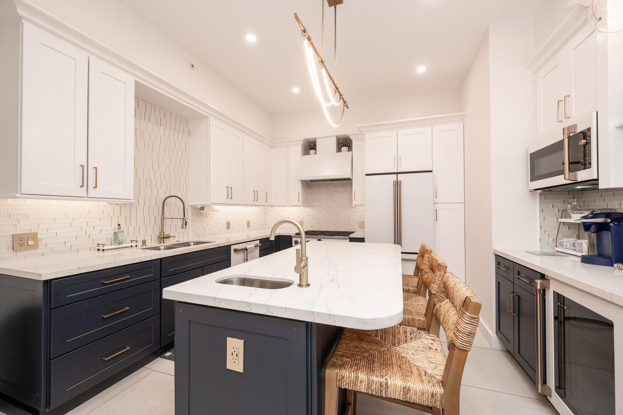 927 Thomas Street, Unit 2 Key West, FL 33040 - Photo 7 of 46 Gorgeous Kitchen