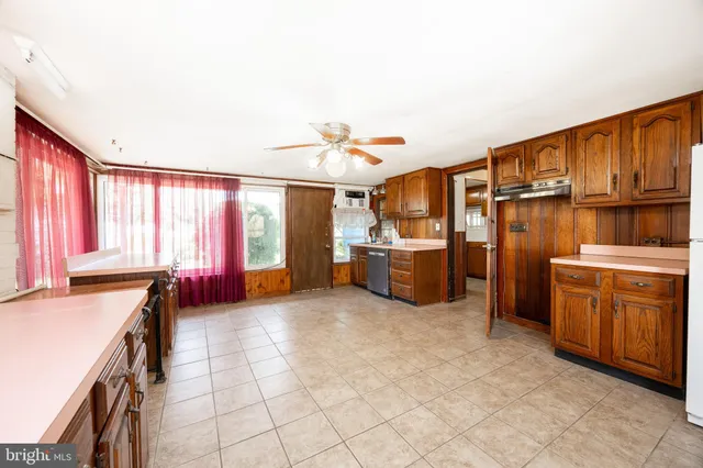 $350,000 | 1413 Wedgewood Road, Wilmington, DE 19805