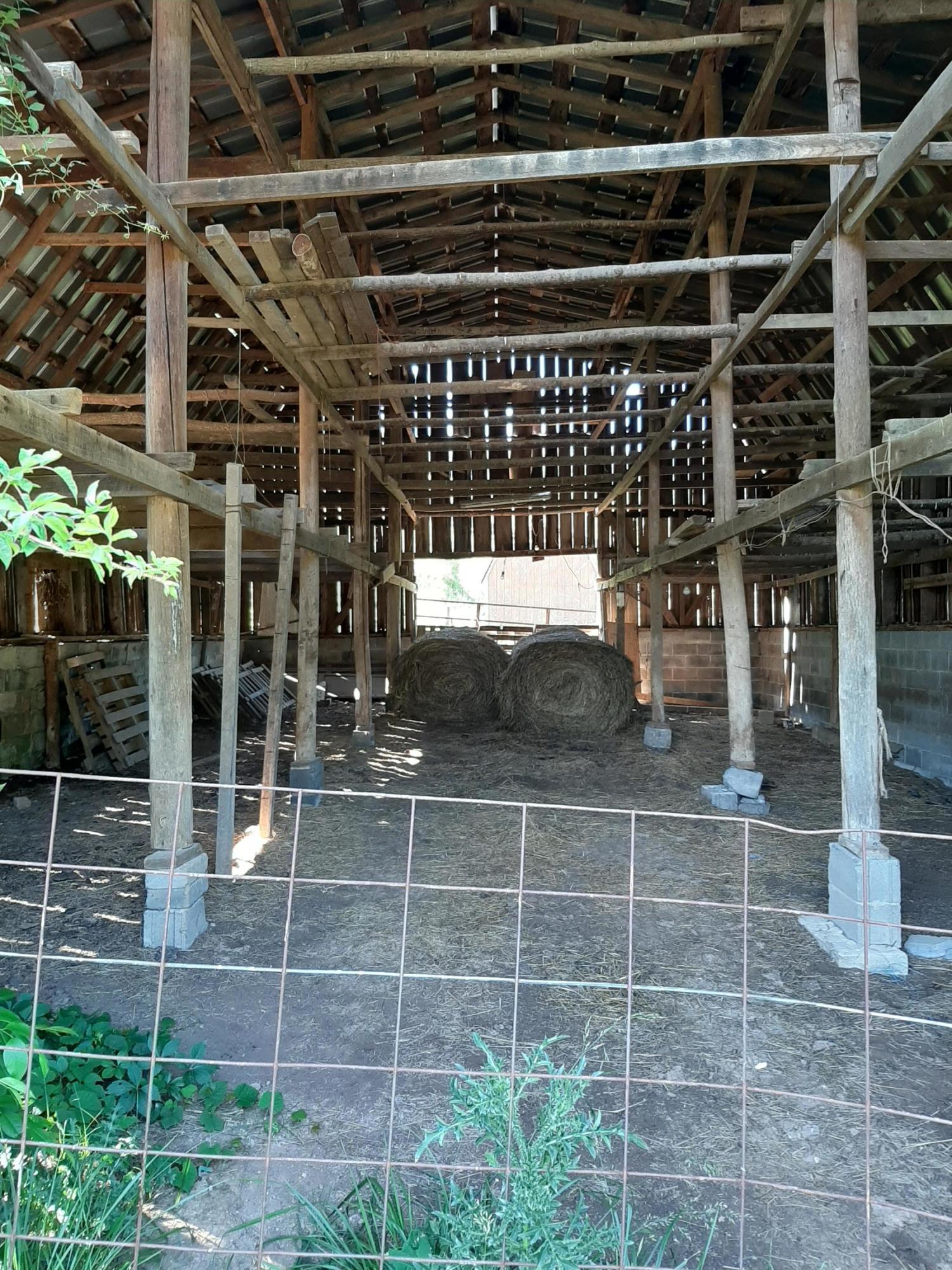 Tbd Ponderosa Road Nickelsville, VA 24271 - Photo 5 of 23 LARGE BARN