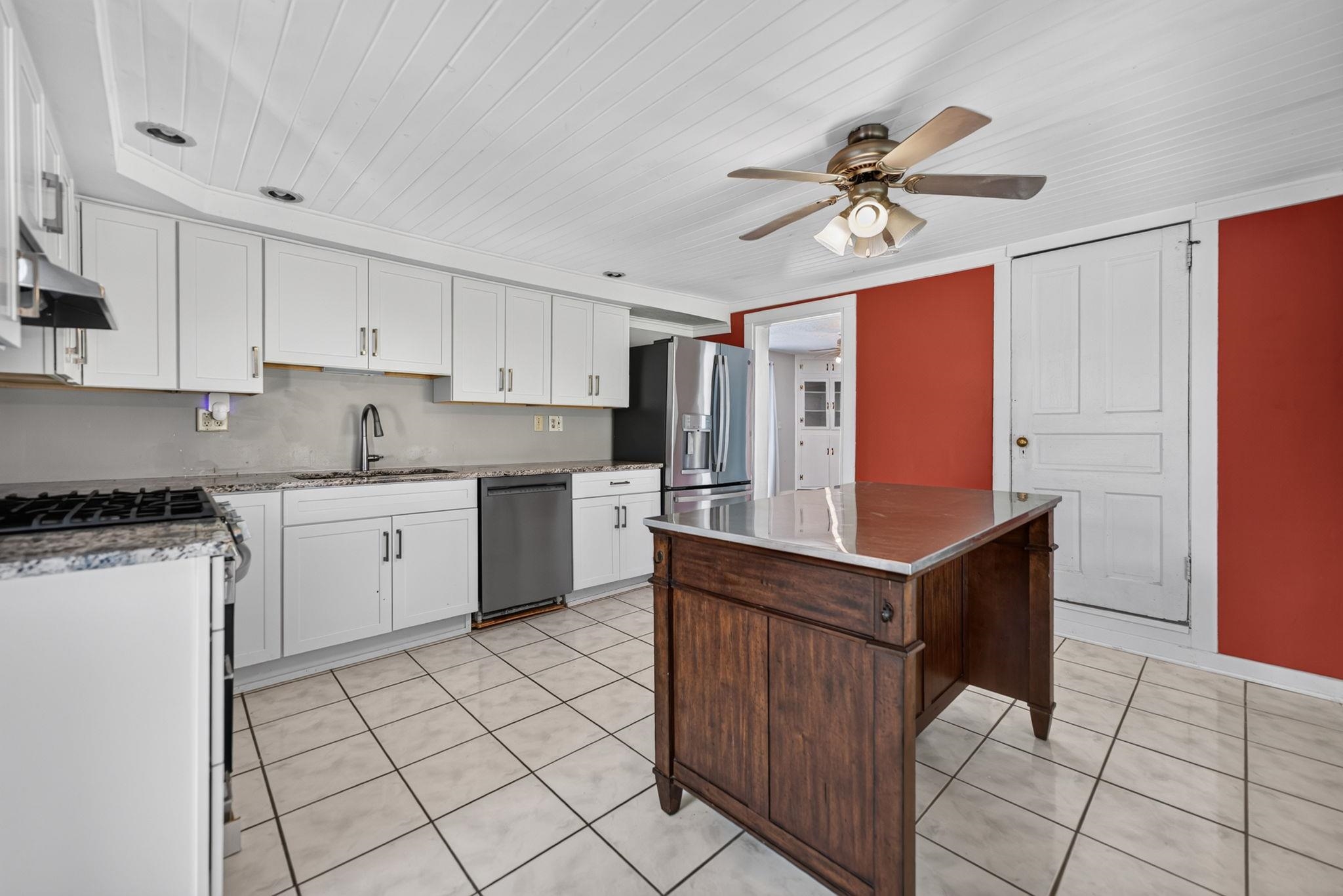 16108 Anderson Road Pecatonica, IL 61063 - Photo 21 of 49 Gallery Image 21