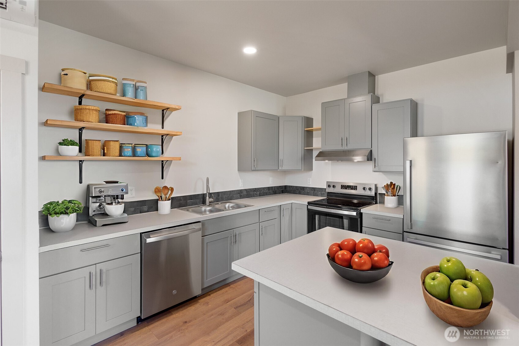 801 North 16th Avenue, Unit 5 Yakima, WA 98902 - Photo 2 of 10