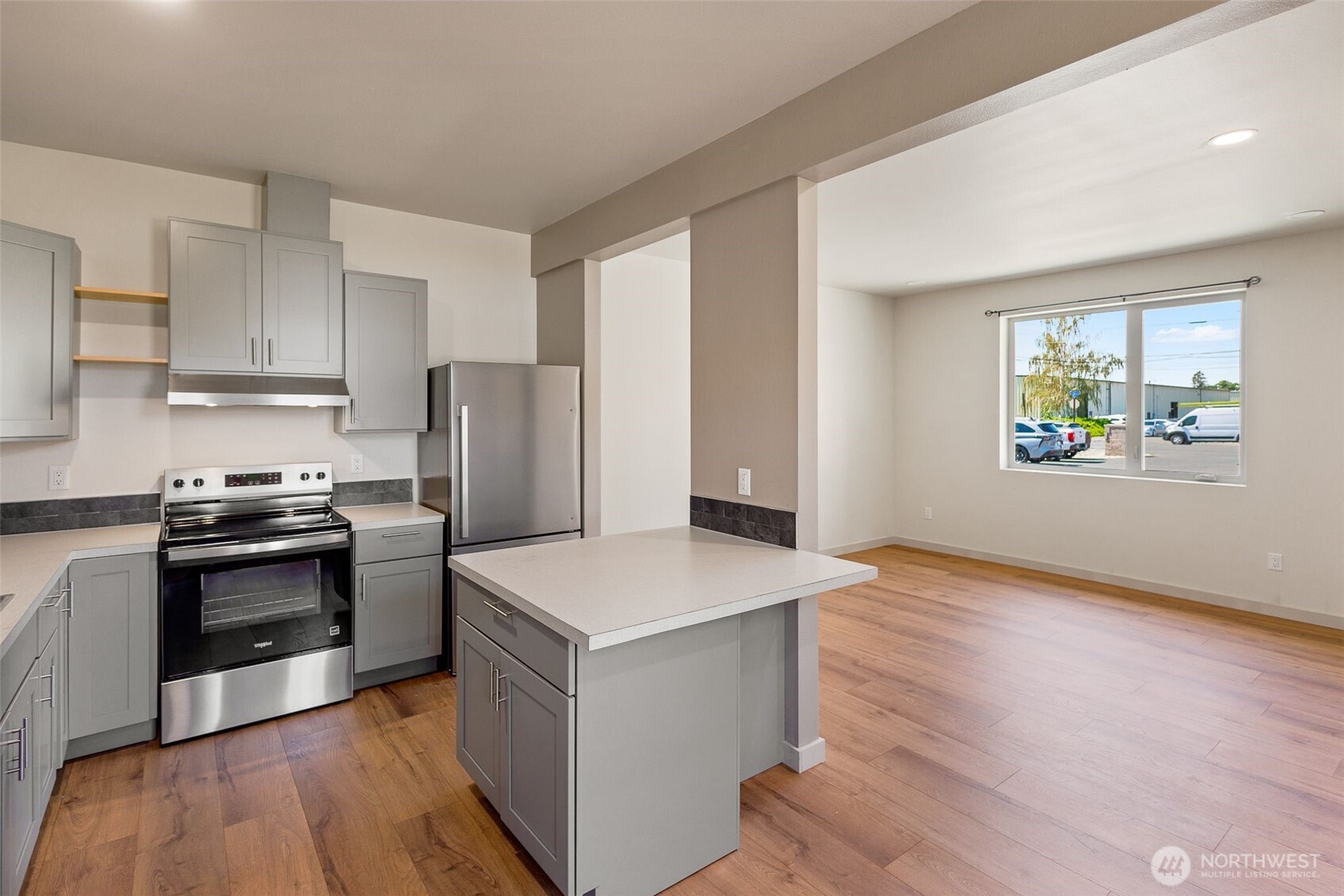 801 North 16th Avenue, Unit 5 Yakima, WA 98902 - Photo 6 of 10