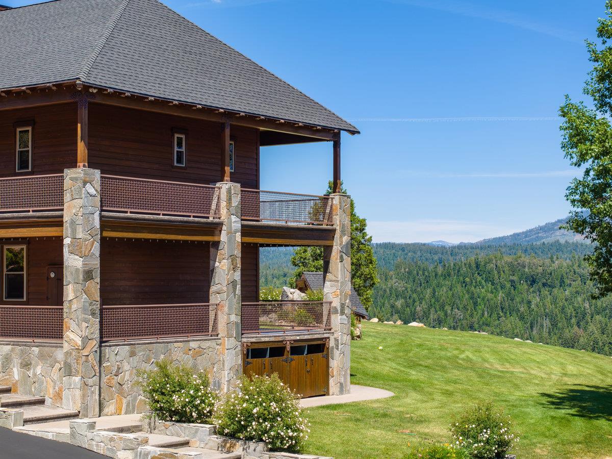 39110 Kearsarge Mill Road Alta, CA 95715 - Photo 86 of 99 a front view of a house with garden