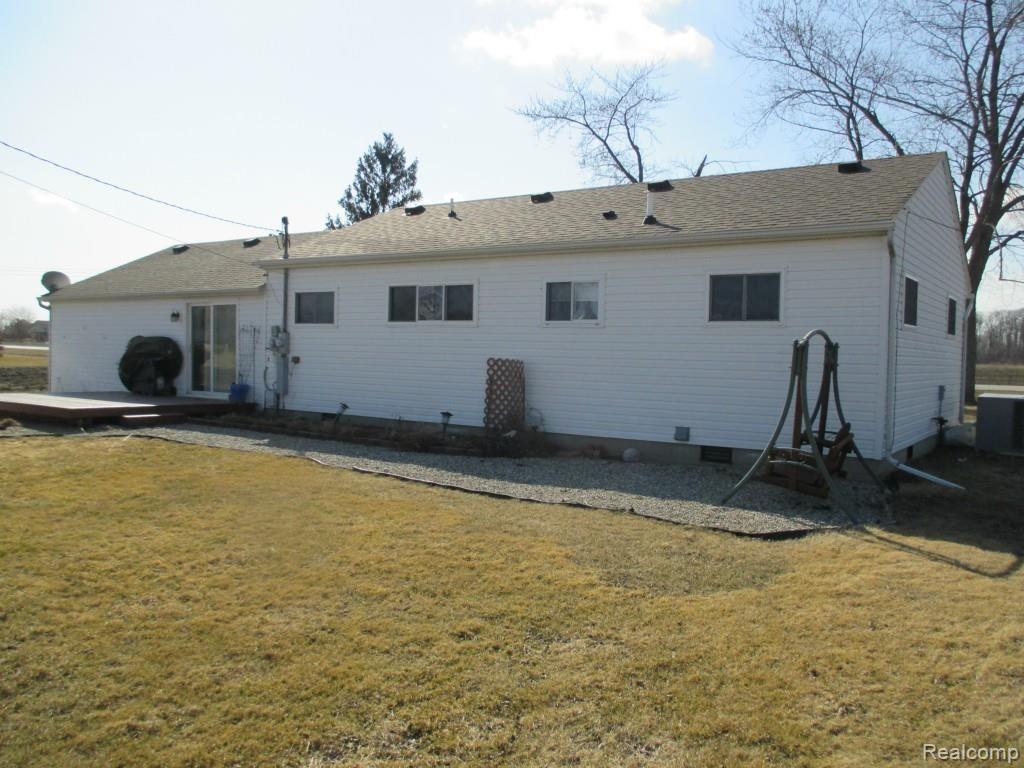 2917 Strasburg Road Monroe, MI 48161 - Photo 5 of 14 5.JPG