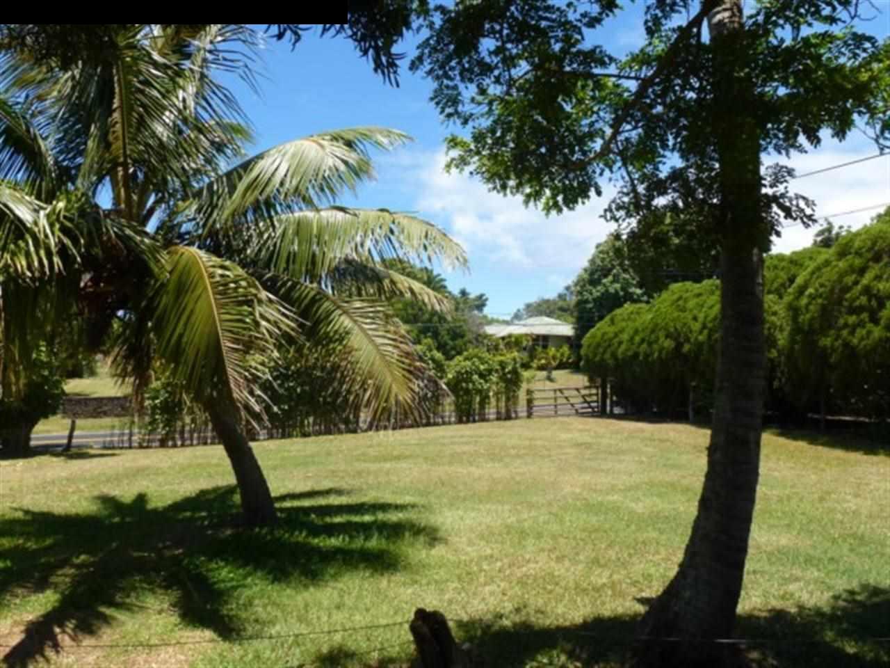 1220 West Kuiaha Road, Unit B1 Haiku, HI 96708 - Photo 25 of 29 a view of swimming pool with a yard