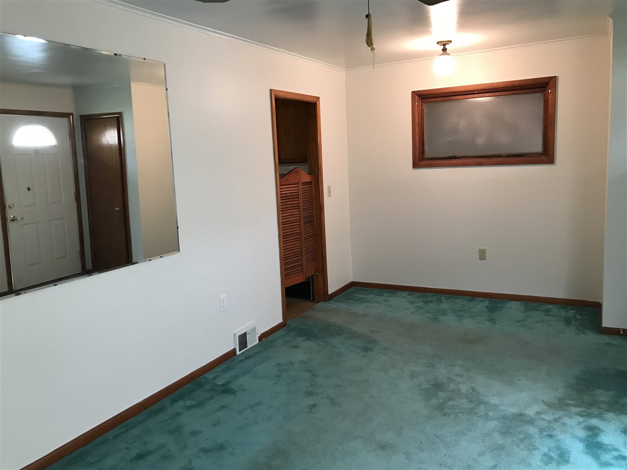 57 Kirby Road South Burlington, VT 05403 - Photo 3 of 23 Gallery Image 3