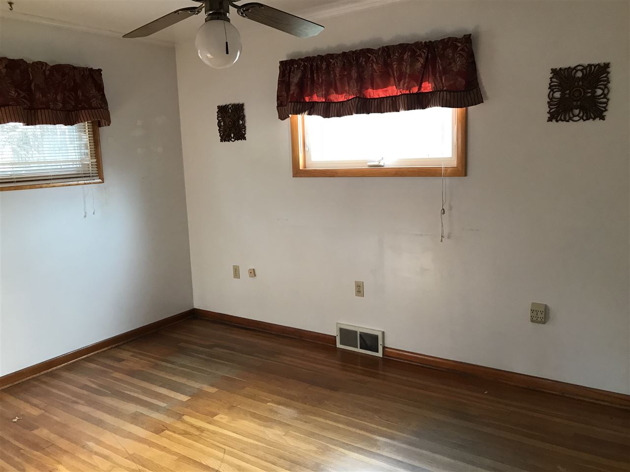 57 Kirby Road South Burlington, VT 05403 - Photo 8 of 23 Gallery Image 8