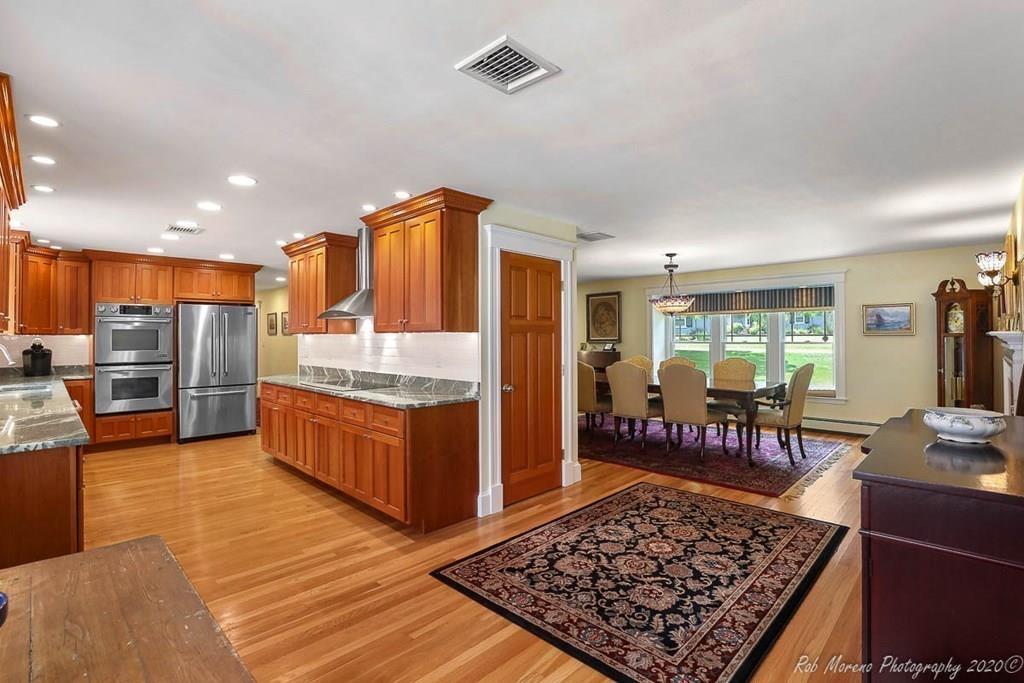 7 Burnham Road Wenham, MA 01984 - Photo 5 of 20 Gallery Image 5