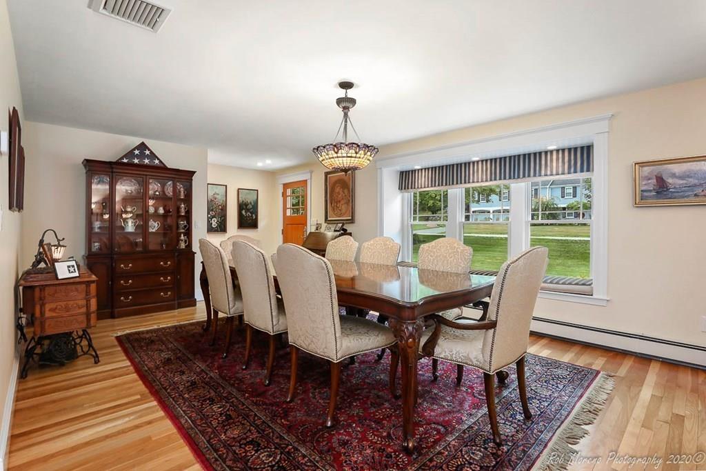 7 Burnham Road Wenham, MA 01984 - Photo 8 of 20 Gallery Image 8