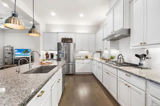 $614,900 | 150 Cinnamon Creek, Boerne, TX 78006