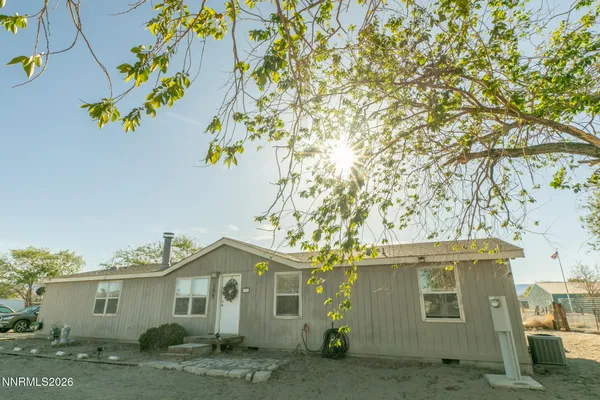 $425,000 | 155 King Court, Fernley, NV 89408