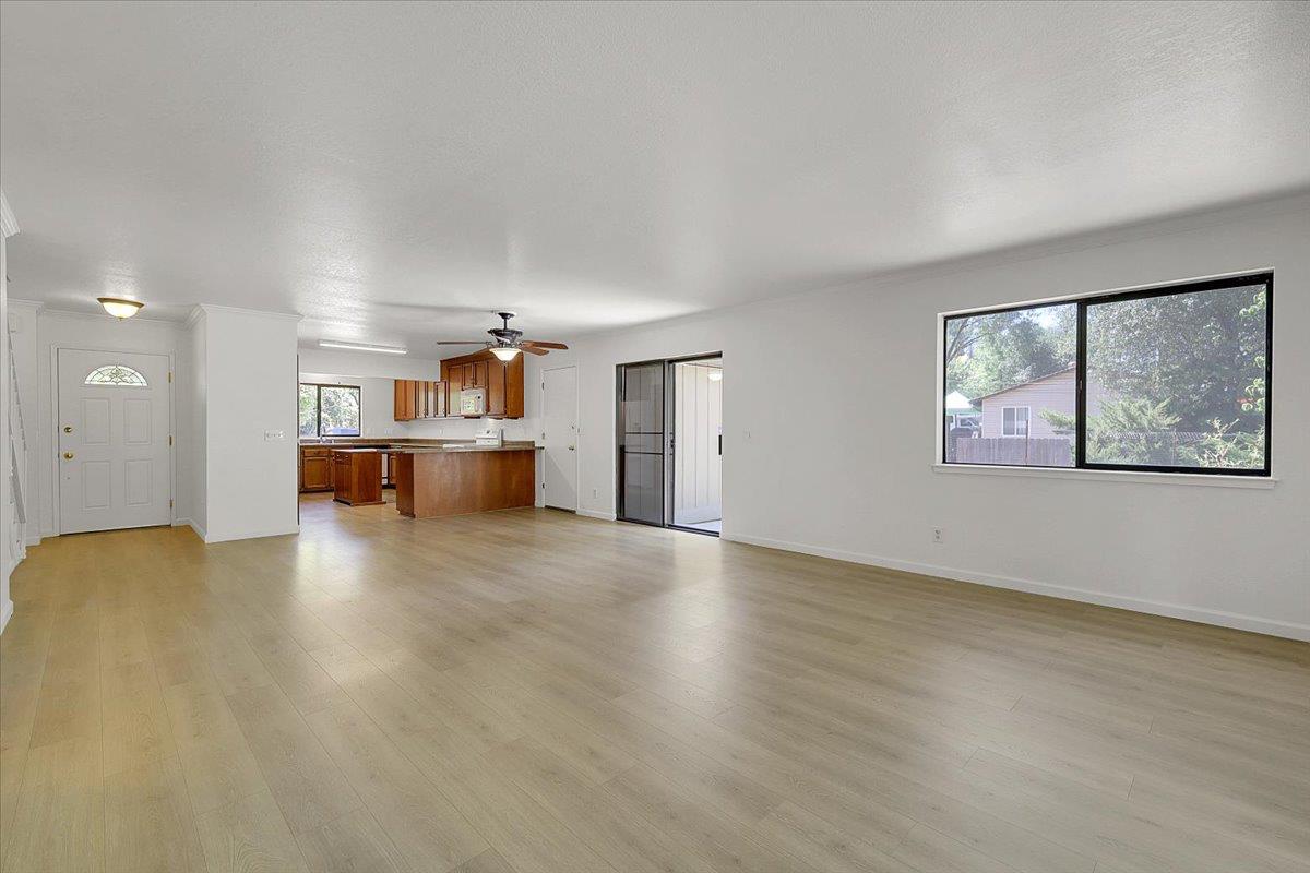 4550 South Point Road Diamond Springs, CA 95619 - Photo 10 of 37