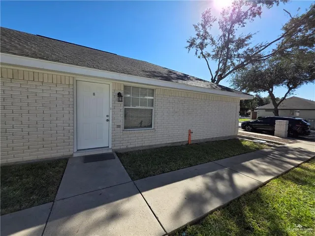 $1,100 | 700 Sandpiper Avenue, McAllen, TX 78504