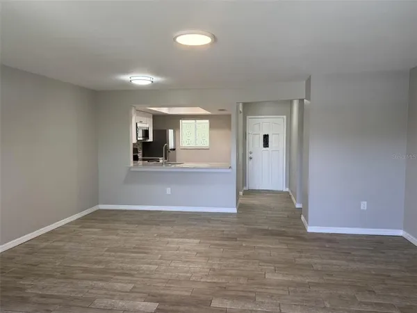 $1,680 | 3602 South Beneva Road, Unit 405, Sarasota, FL 34232