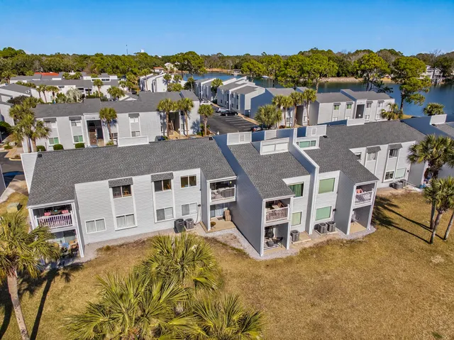 $212,000 | 101 Old Ferry Road, Unit 20C, Shalimar, FL 32579