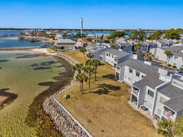 $212,000 | 101 Old Ferry Road, Unit 20C, Shalimar, FL 32579