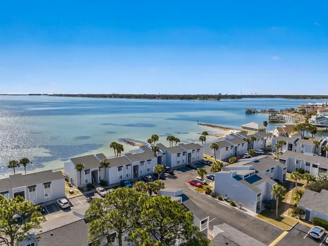 $212,000 | 101 Old Ferry Road, Unit 20C, Shalimar, FL 32579