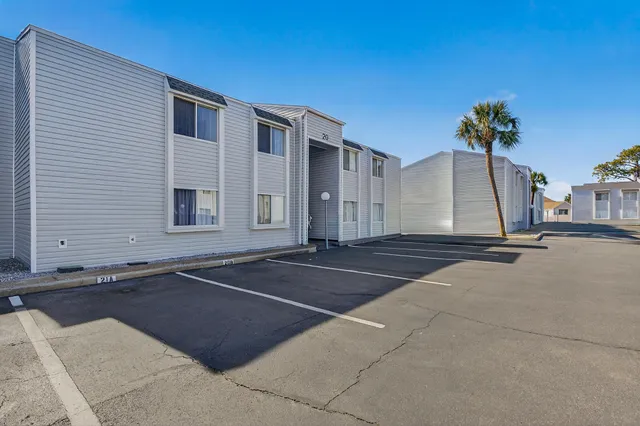 $212,000 | 101 Old Ferry Road, Unit 20C, Shalimar, FL 32579