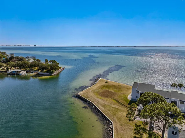 $212,000 | 101 Old Ferry Road, Unit 20C, Shalimar, FL 32579