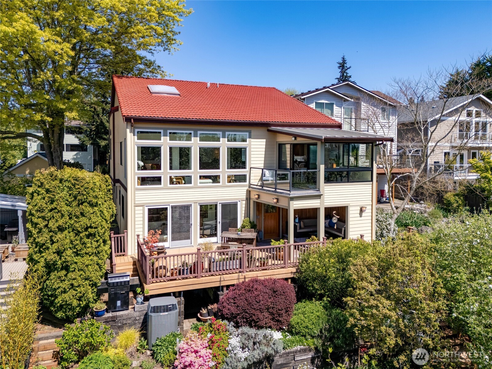 4215 Southwest Sullivan Street Seattle, WA 98136 - Photo 1 of 40 Gallery Image 1