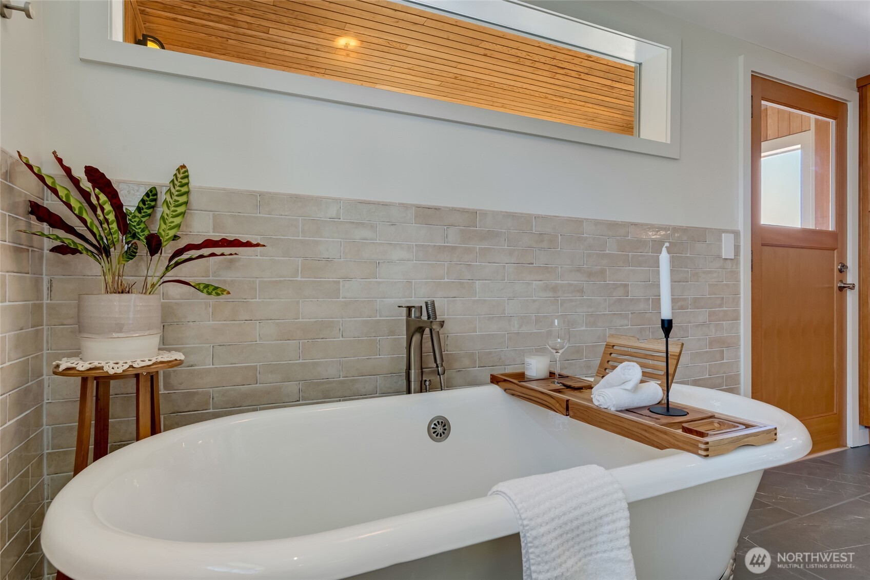 4215 Southwest Sullivan Street Seattle, WA 98136 - Photo 25 of 40 Gallery Image 25