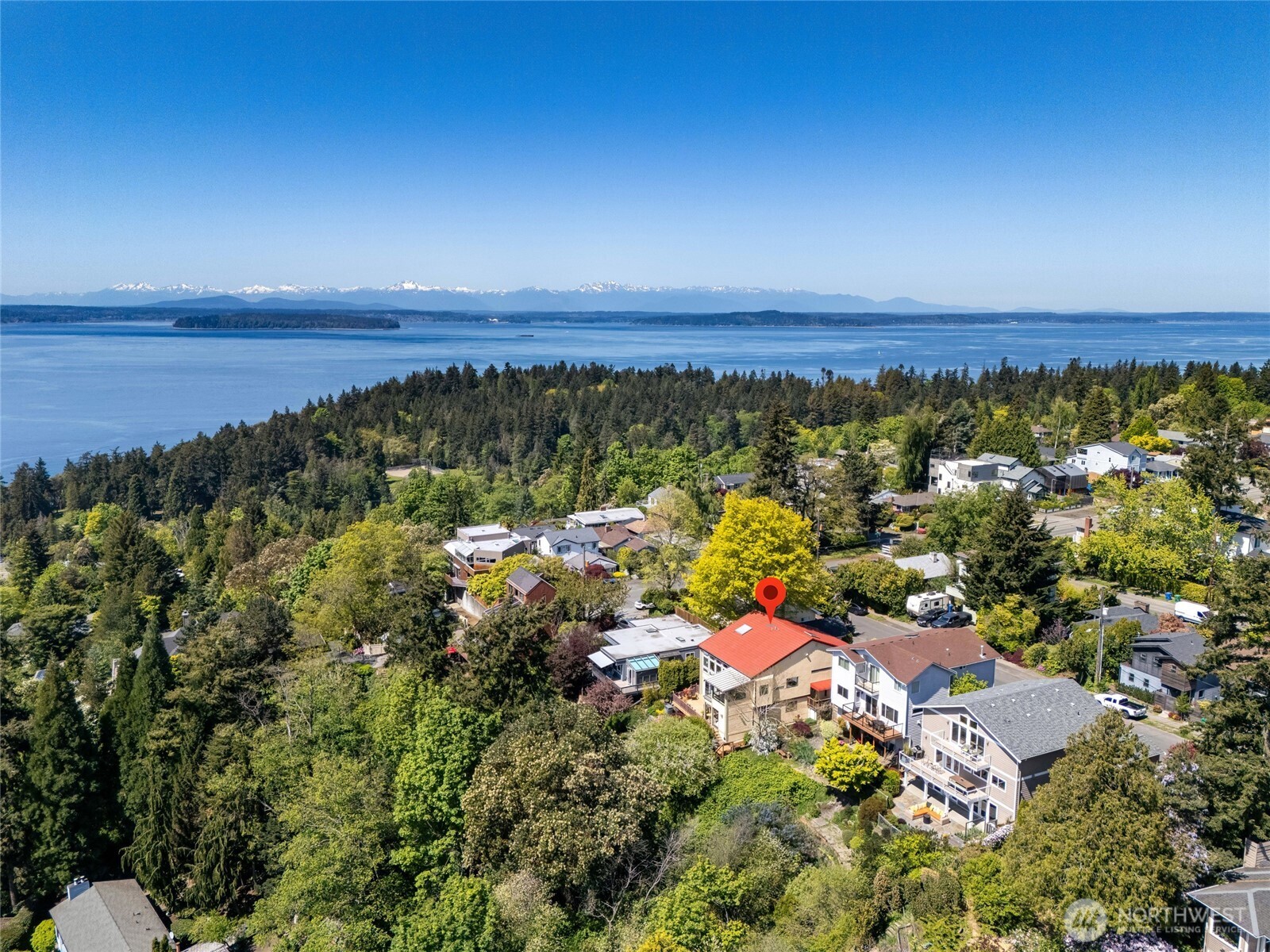 4215 Southwest Sullivan Street Seattle, WA 98136 - Photo 38 of 40 Gallery Image 38