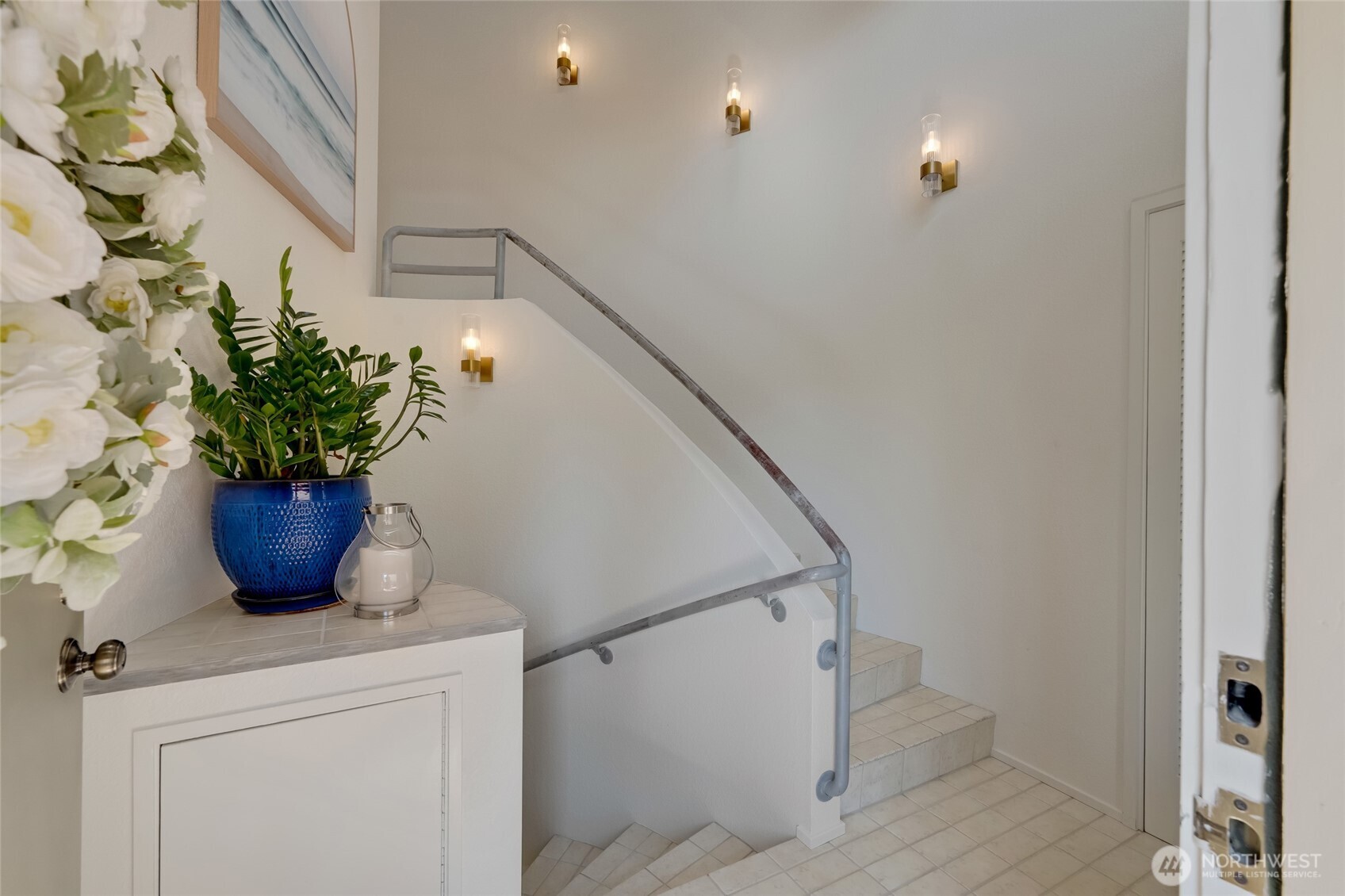 4215 Southwest Sullivan Street Seattle, WA 98136 - Photo 4 of 40 Gallery Image 4