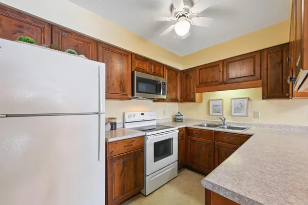 $210,000 | 9313 Ranchview Lane North, Maple Grove, MN 55369