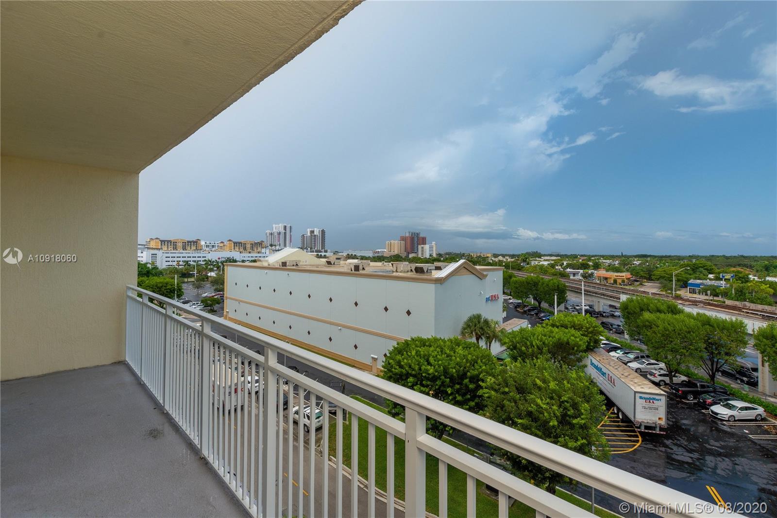 7280 Southwest 90th Street, Unit 504 Miami, FL 33156 - Photo 5 of 34