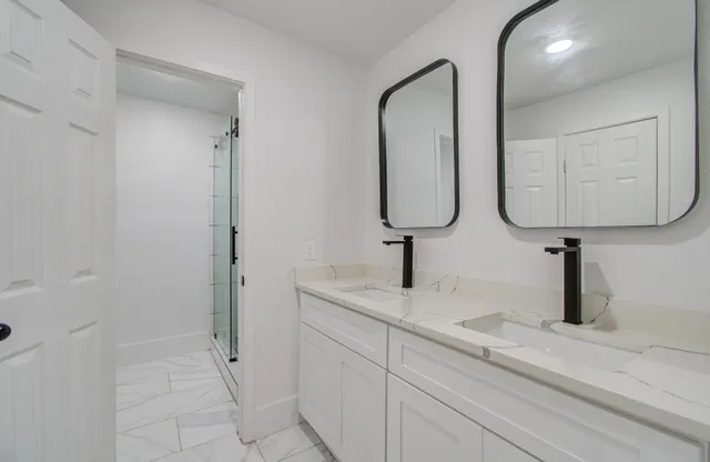 $3,300 | 595 River Plantation Drive, Conroe, TX 77302