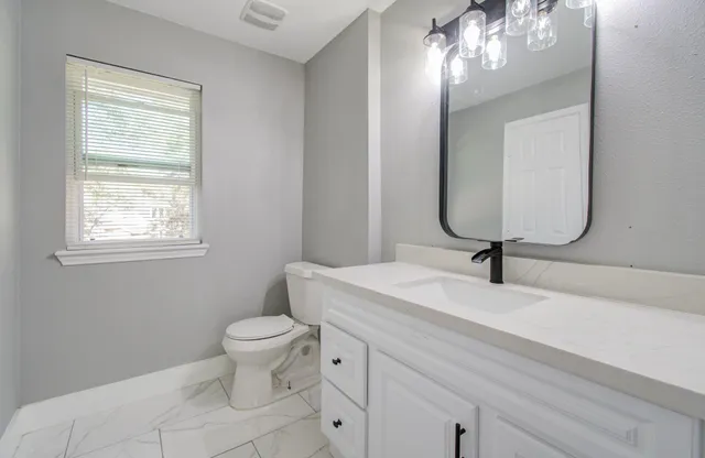 $3,300 | 595 River Plantation Drive, Conroe, TX 77302