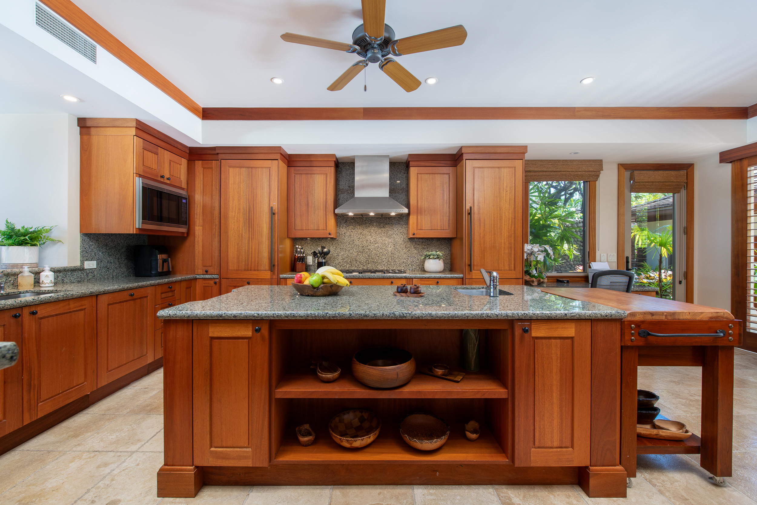 72-106 Hainoa Place, Unit 4 Kailua-Kona, HI 96740 - Photo 13 of 26