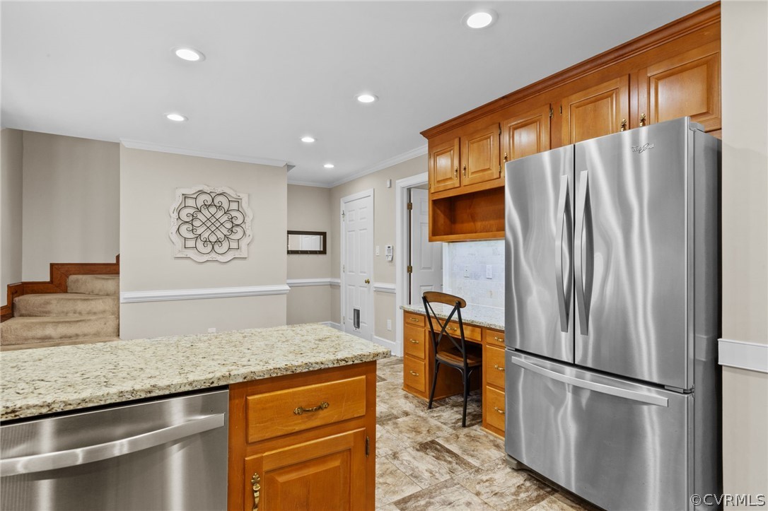 413 Lancey Drive Midlothian, VA 23114 - Photo 16 of 46 a kitchen with stainless steel appliances granite countertop a refrigerator and a sink