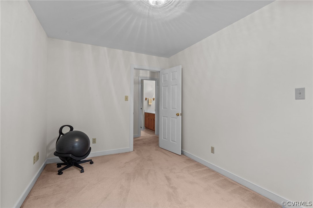 413 Lancey Drive Midlothian, VA 23114 - Photo 26 of 46 a view of a livingroom with equipment