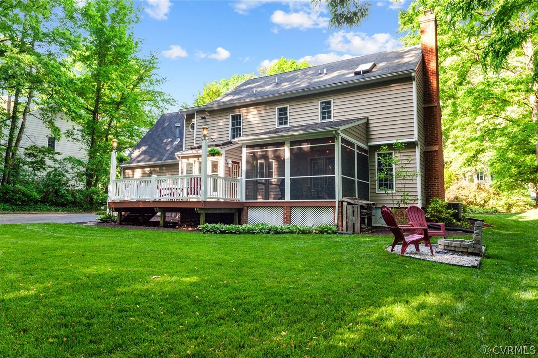 413 Lancey Drive Midlothian, VA 23114 - Photo 42 of 46 a view of a house with a yard and sitting area