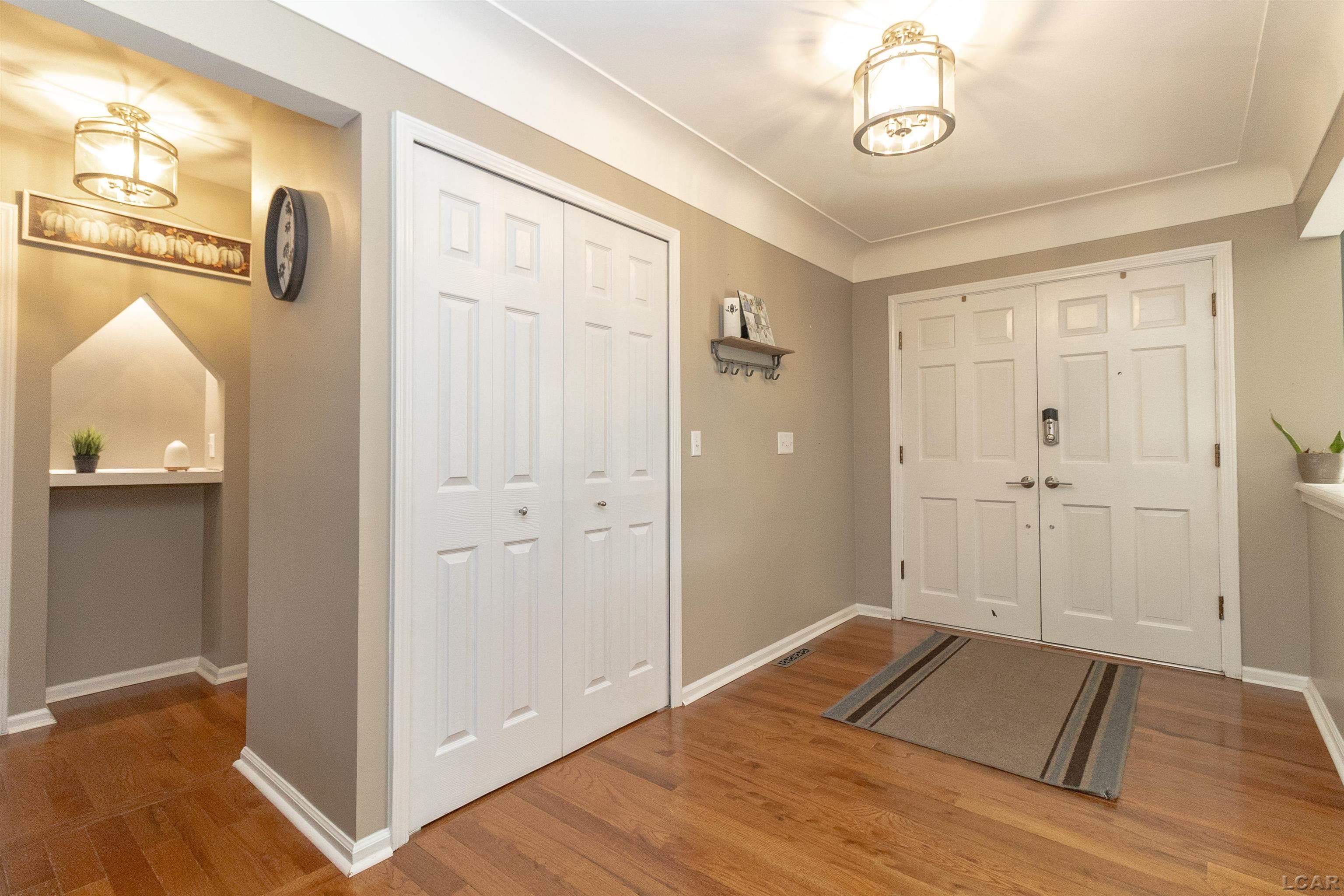 4118 South Custer Road Monroe, MI 48161 - Photo 7 of 59
