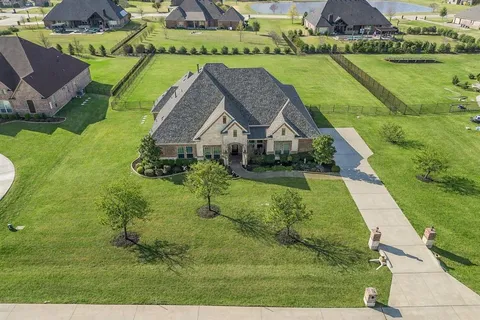 $942,500 | 1215 Galway Drive, Lucas, TX 75002