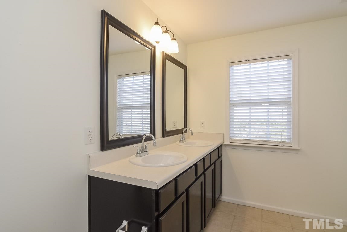 3318 Canes Way Raleigh, NC 27614 - Photo 9 of 25