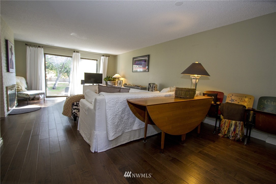 21513 4th Avenue West, Unit C12 Bothell, WA 98021 - Photo 14 of 21
