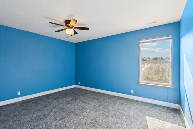 $590,000 | 114 Weaver Street Northeast, Orting, WA 98360