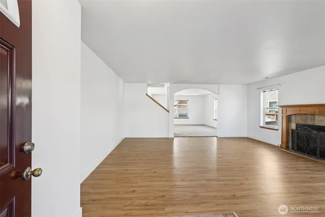 $590,000 | 114 Weaver Street Northeast, Orting, WA 98360