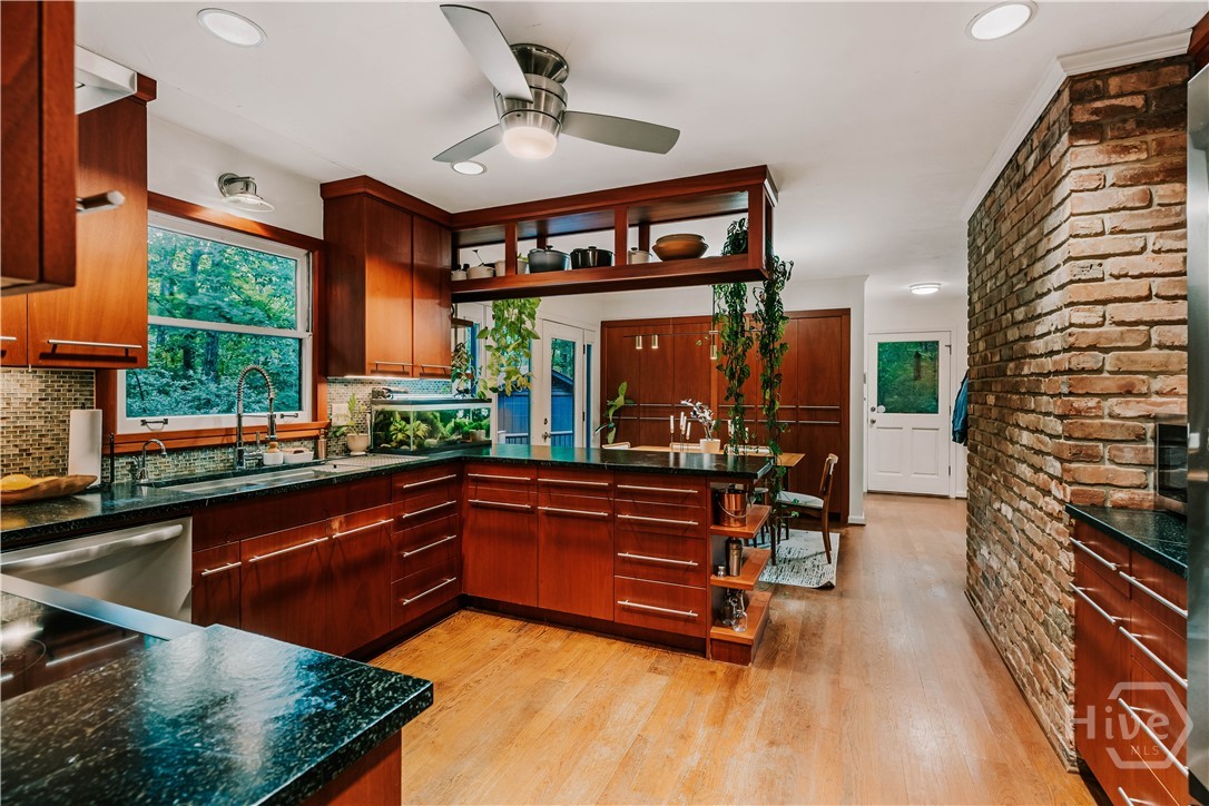 120 Deer Ridge Athens, GA 30605 - Photo 13 of 45 Gallery Image 13