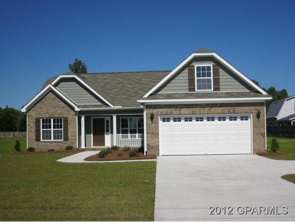 4425 Corey Road Winterville, NC 28590 - Photo 1 of 18 Primary Photo