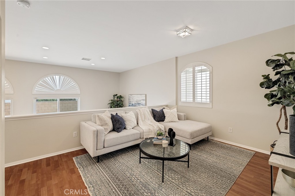 2786 Border Avenue Torrance, CA 90501 - Photo 15 of 47 a living room with furniture and a window